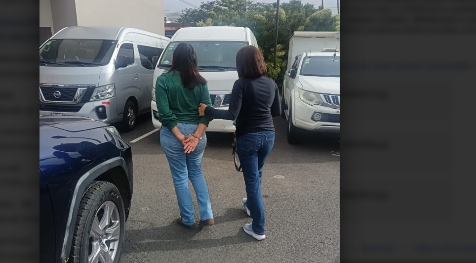 Nacionales: Periodista Manuel Flores