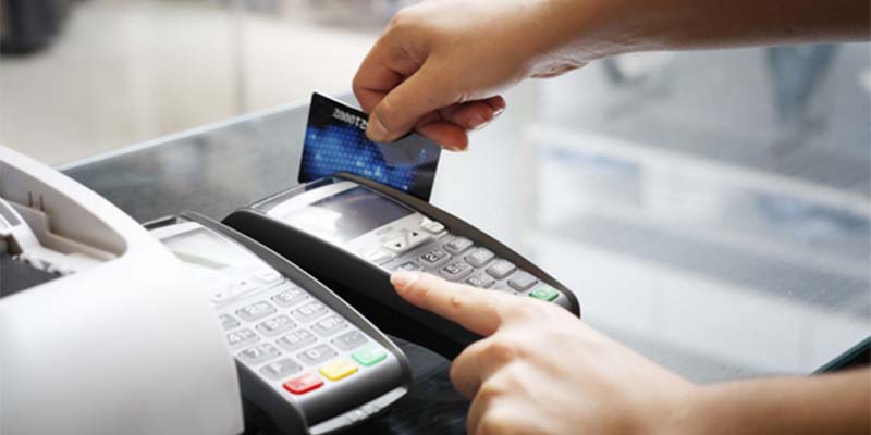 Noticias: Periodista Manuel Flores