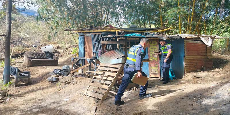 Noticias: Periodista Manuel Flores