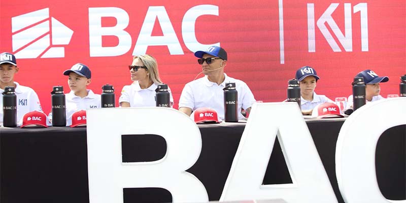 Deportes: Periodista Manuel Flores