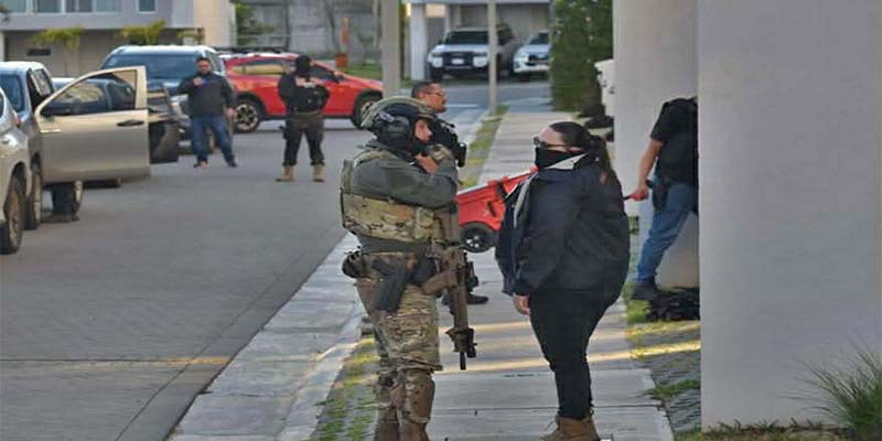 Noticias: Periodista Manuel Flores