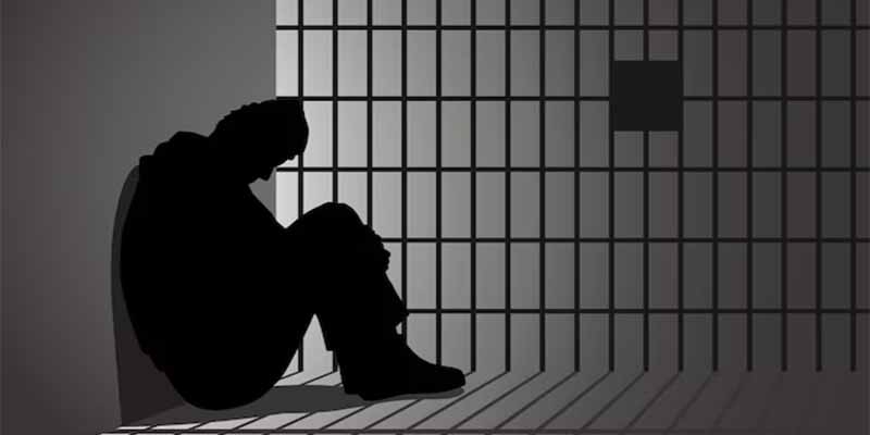 Noticias: Periodista Manuel Flores