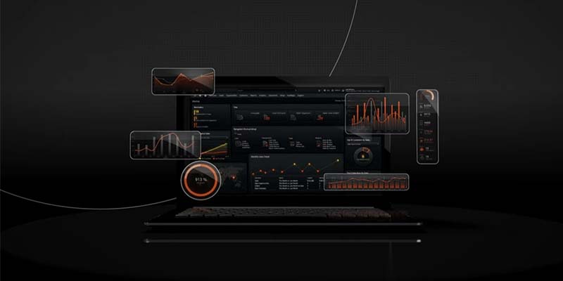 Negocios: Periodista Manuel Flores