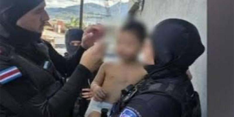 Noticias: Periodista Manuel Flores