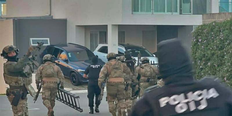 Noticias: Periodista Manuel Flores