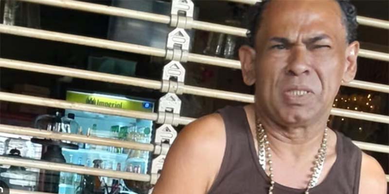 Noticias: Periodista Manuel Flores