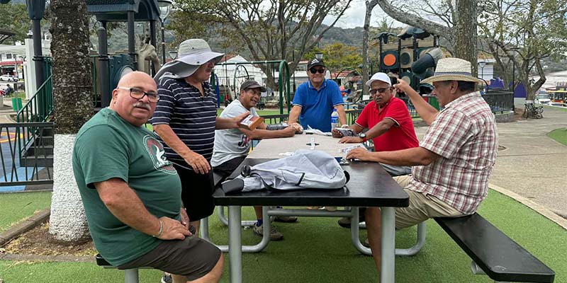 MI CANTÓN: Periodista Manuel Flores Fernández