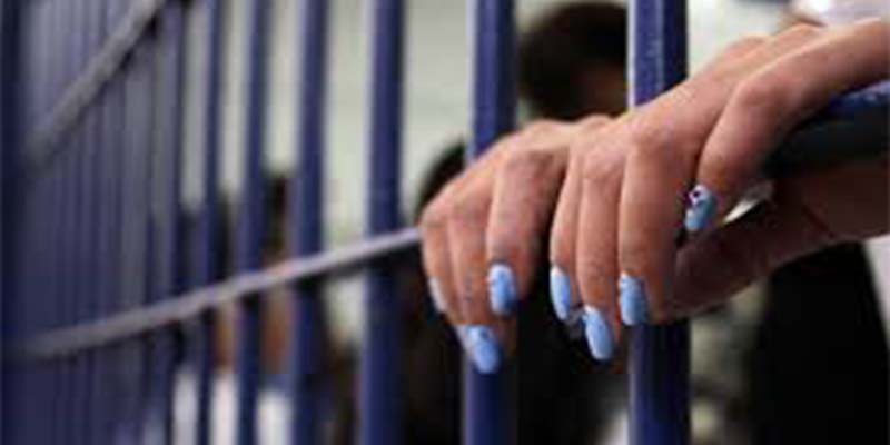 Noticias: Periodista Manuel Flores