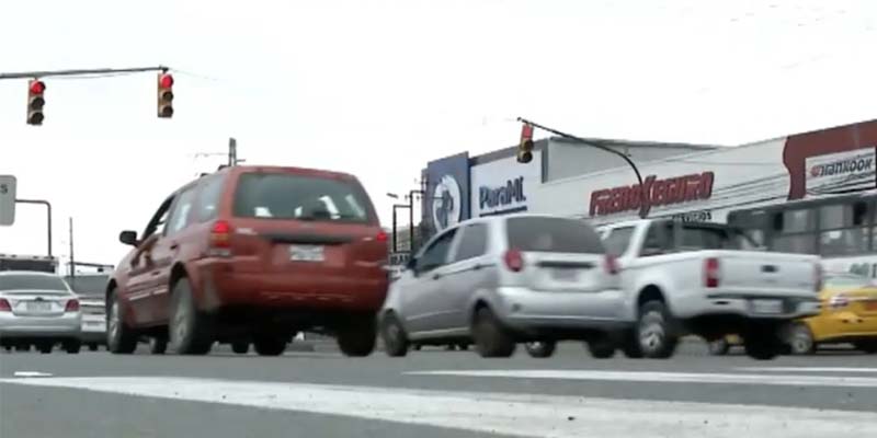 Noticias: Periodista Manuel Flores