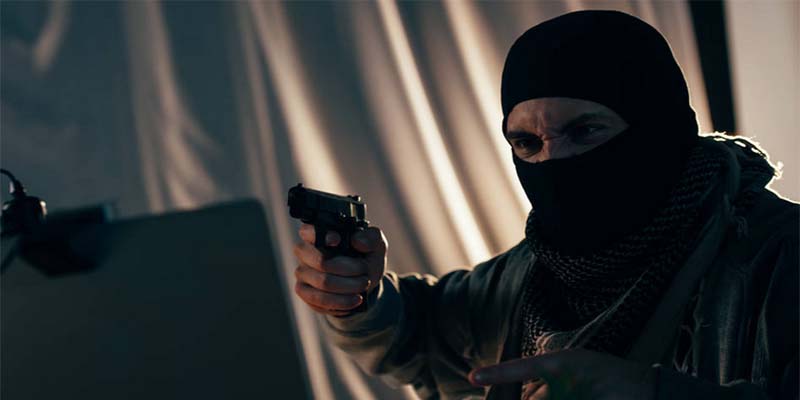 Noticias: Periodista Manuel Flores